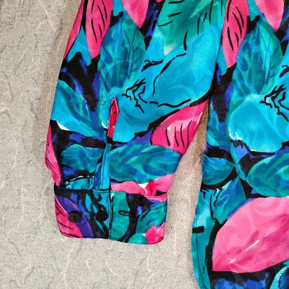 Alia Women's Blue/Pink/Purple Long Sleeve Button Up  Blouse in Size Medium - Picture 2 of 9